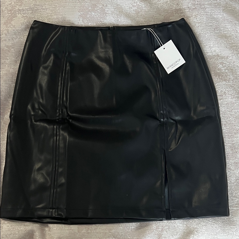 Mangopop Black Faux Leather Pencil Skirt